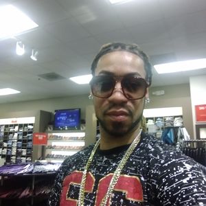 Meet your Posher, Carl